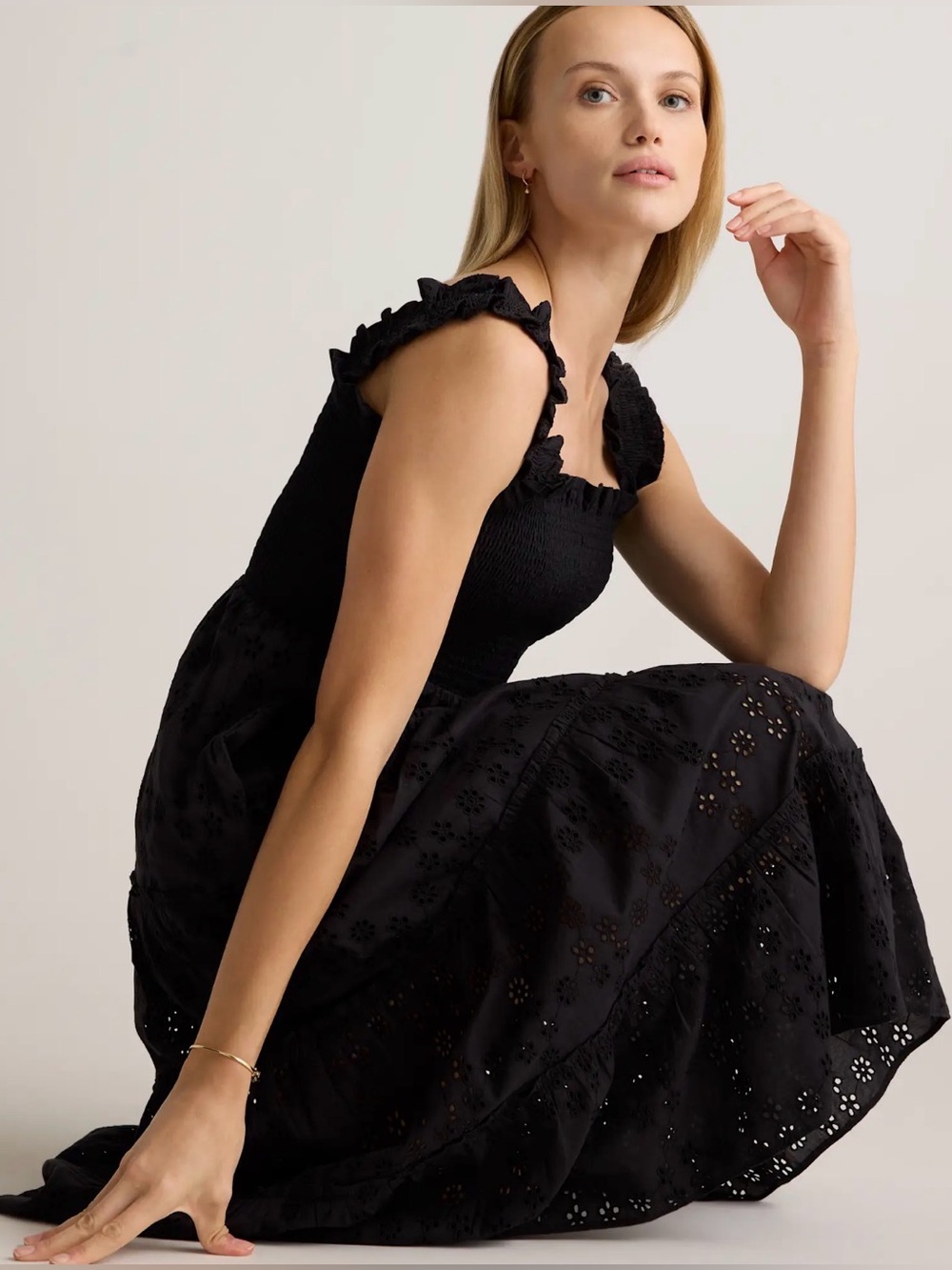 NWT Quince 100% Organic Cotton Eyelet Smocked Midi Dress - Picture 2 of 15